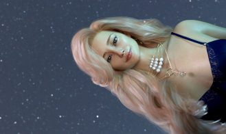 Tune In to the Show Adult Game Screenshots (6)